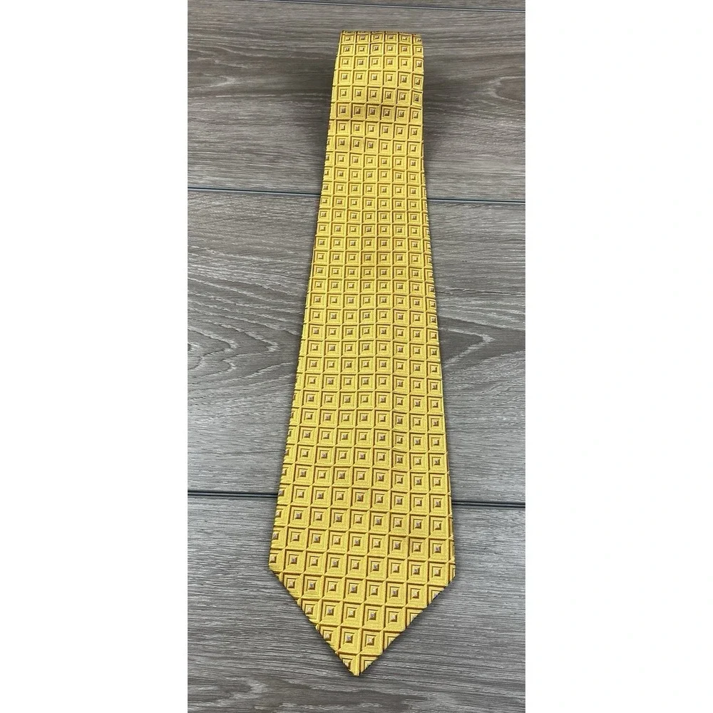Robert Talbott Men's Best Of Class Square‎ Pattern Necktie Gold 57